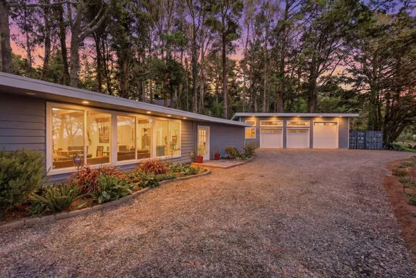 $2,300,000 | 12180 Skyline Boulevard, Woodside, CA 94062