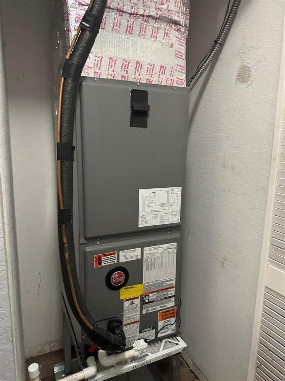 6351 Landings Way Tamarac, FL 33321 - Photo 3 of 16