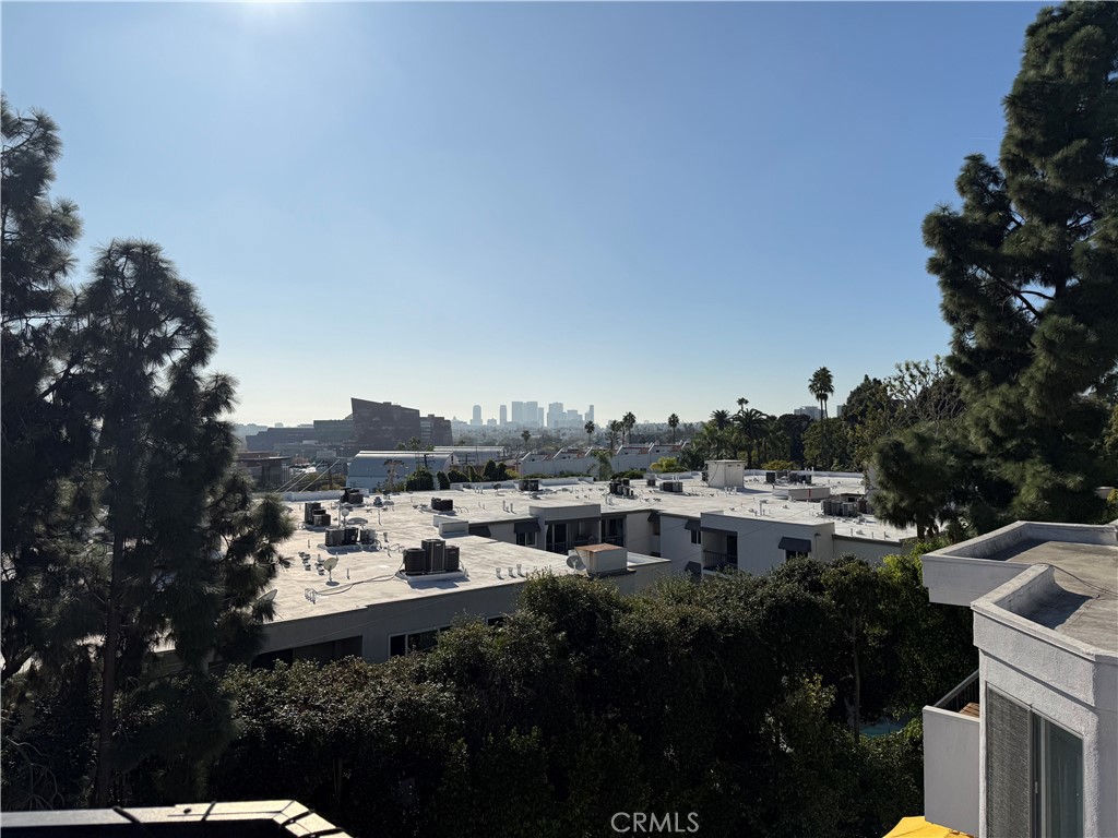 8530 Holloway Drive, Unit 418 Los Angeles, CA 90069 - Photo 11 of 13 a view of a city