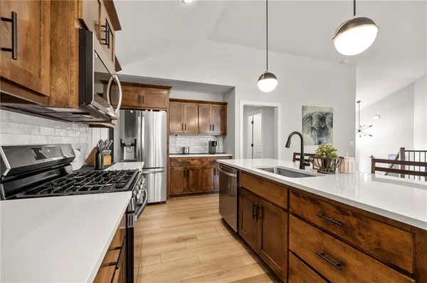 $549,500 | 16795 Northwest 124th Street, Platte City, MO 64079