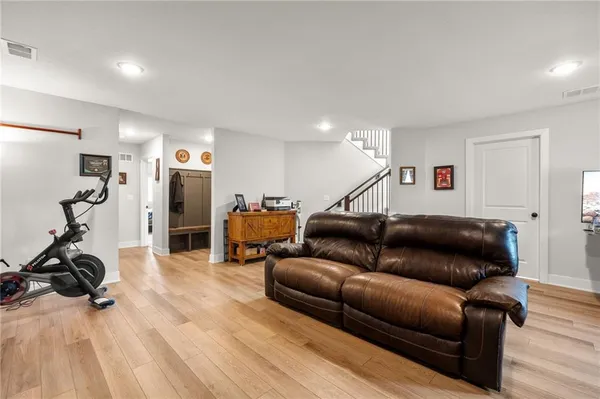$549,500 | 16795 Northwest 124th Street, Platte City, MO 64079