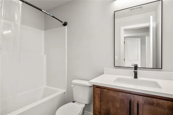 $549,500 | 16795 Northwest 124th Street, Platte City, MO 64079