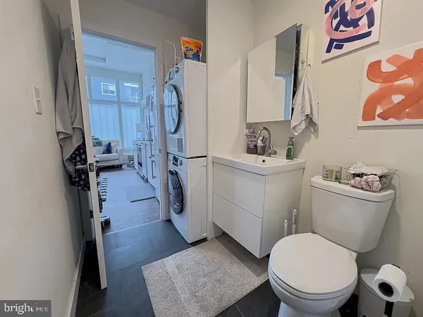 $1,800 | 1832-34 Callowhill Street, Unit G, Philadelphia, PA 19130