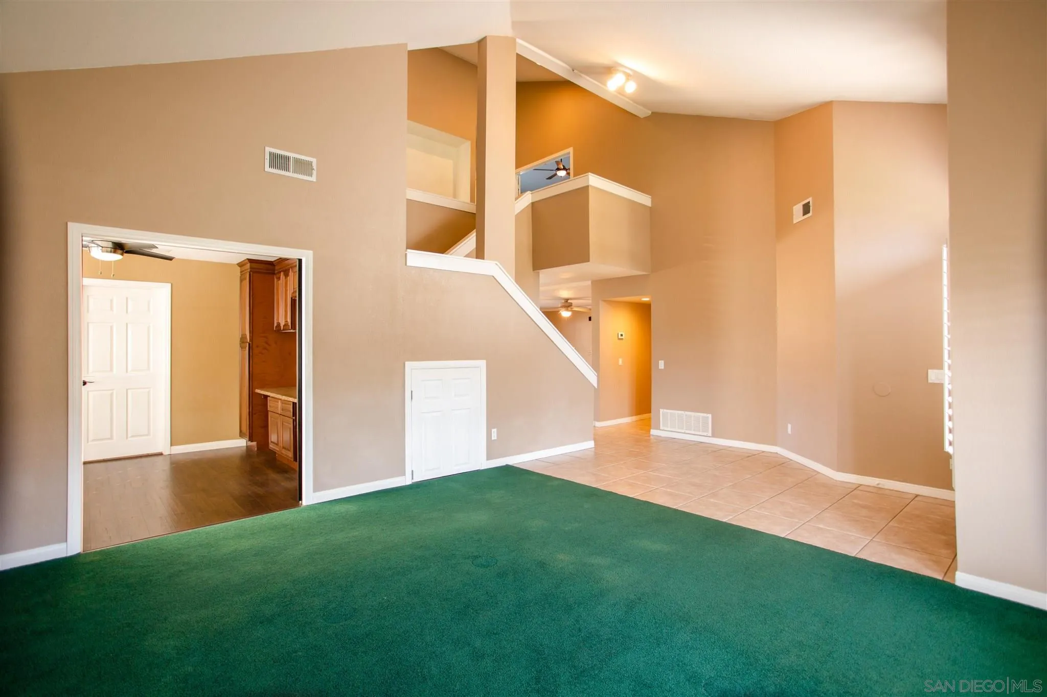 43880 Butternut Drive Temecula, CA 92592 - Photo 6 of 22 Gallery Image 6