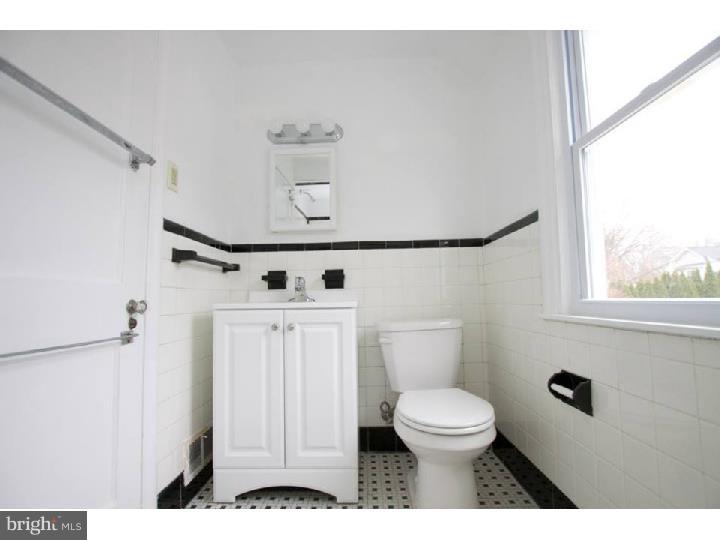 39 South Britton Road Springfield, PA 19064 - Photo 19 of 24 Bathroom