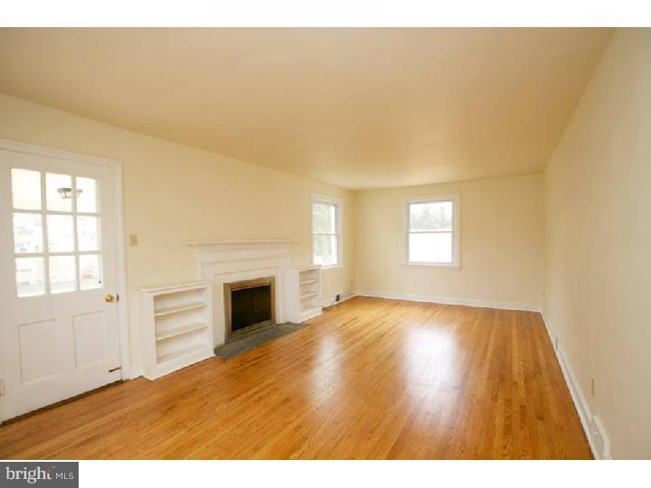 39 South Britton Road Springfield, PA 19064 - Photo 3 of 24 Dining Room