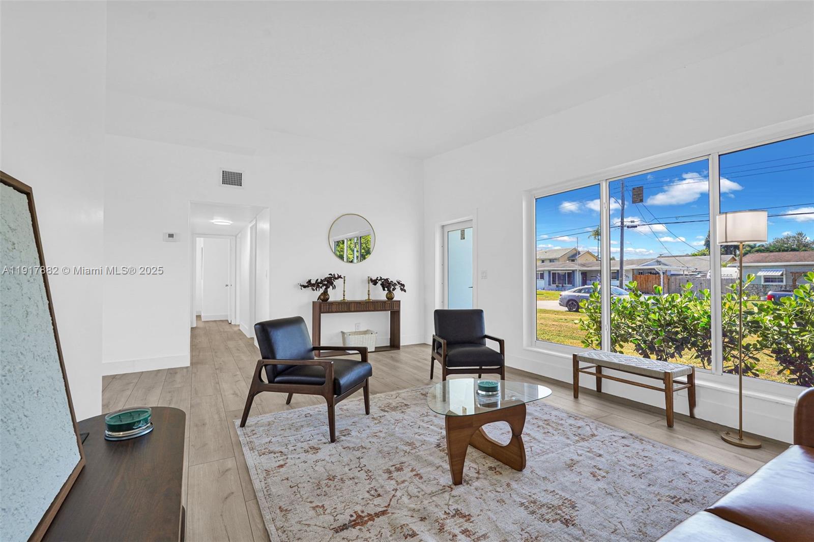 5730 Southwest 54th Terrace Davie, FL 33314 - Photo 10 of 40