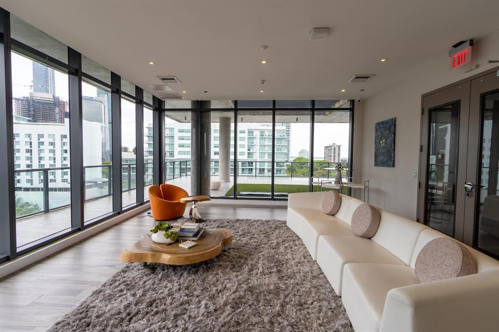 201 Southwest 17th Road, Unit 602 Miami, FL 33129 - Photo 19 of 37 Photo 19