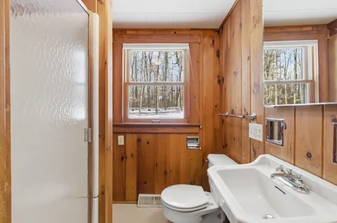 $3,250,000 | 61 Wallace Point Road, Moultonborough, NH 03254