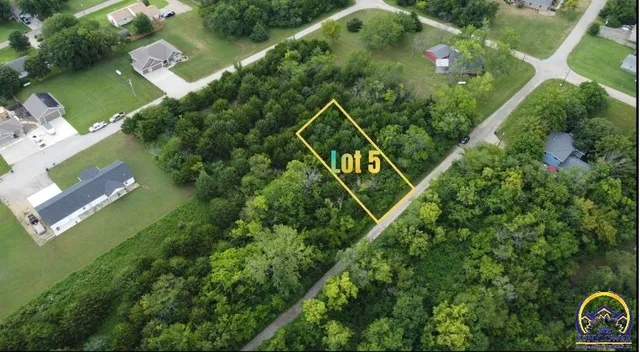 $4,000 | 6428 Ridgeview Drive, Ozawkie, KS 66070