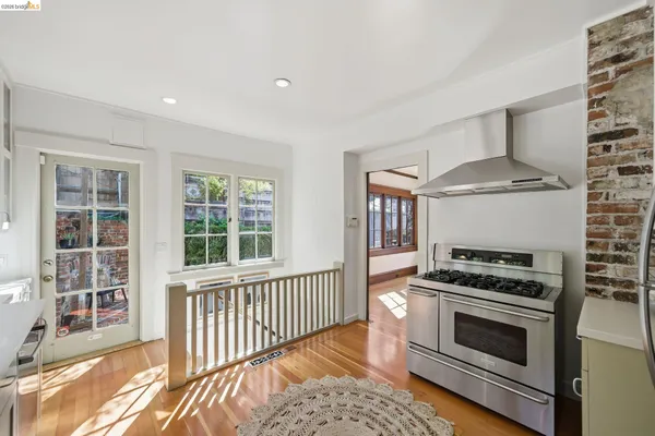 $2,695,000 | 1400 Le Roy Avenue, Berkeley, CA 94708