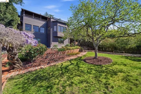 $2,695,000 | 1400 Le Roy Avenue, Berkeley, CA 94708