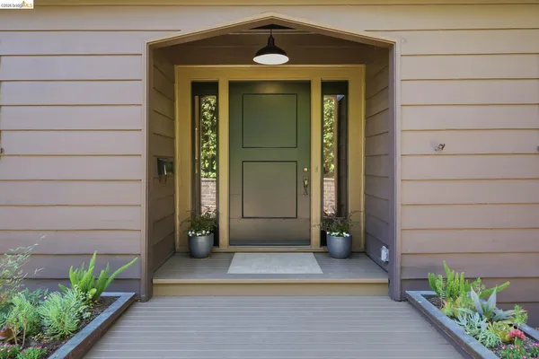 $2,695,000 | 1400 Le Roy Avenue, Berkeley, CA 94708