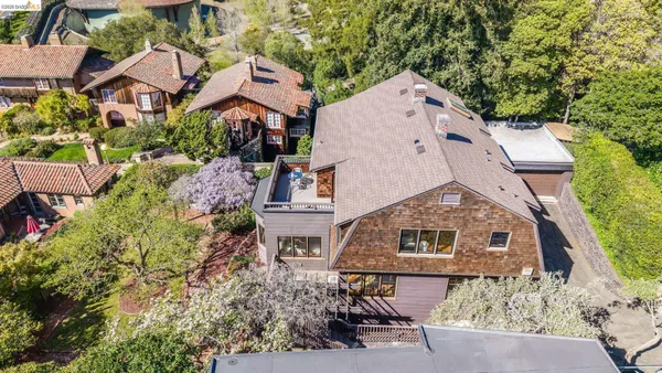 $2,695,000 | 1400 Le Roy Avenue, Berkeley, CA 94708