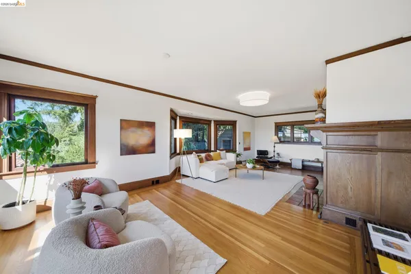 $2,695,000 | 1400 Le Roy Avenue, Berkeley, CA 94708