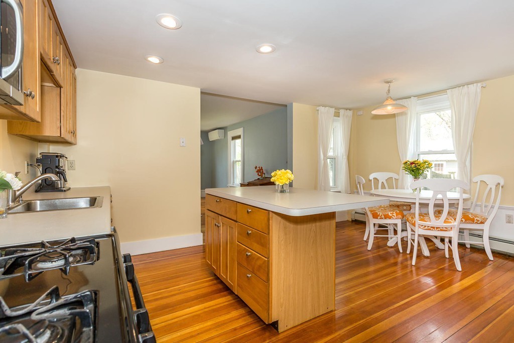 392 Pleasant Street Canton, MA 02021 - Photo 7 of 25 Gallery Image 7