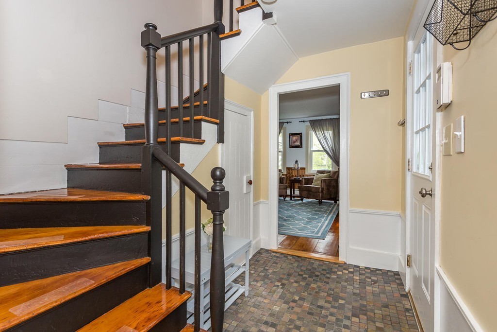 392 Pleasant Street Canton, MA 02021 - Photo 10 of 25 Gallery Image 10