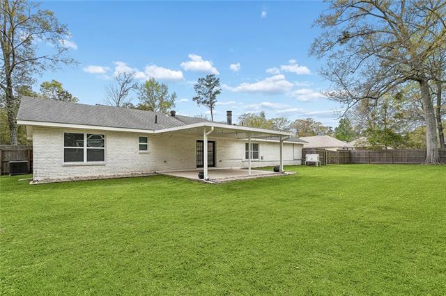 1551 Labarre Street Mandeville, LA 70448 - Photo 14 of 16