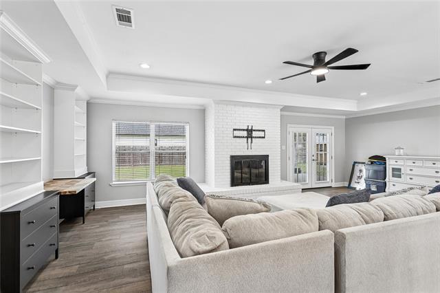 1551 Labarre Street Mandeville, LA 70448 - Photo 3 of 16