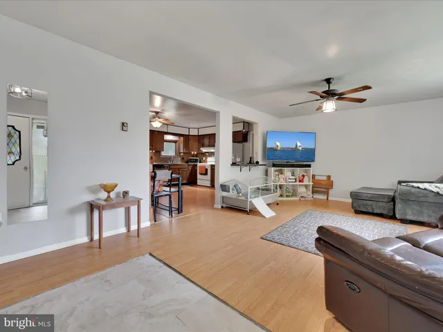 $319,900 | 149 Claremont Avenue, Tamaqua, PA 18252