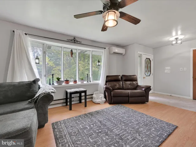 $319,900 | 149 Claremont Avenue, Tamaqua, PA 18252