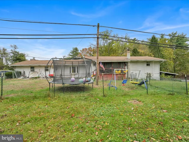 $319,900 | 149 Claremont Avenue, Tamaqua, PA 18252