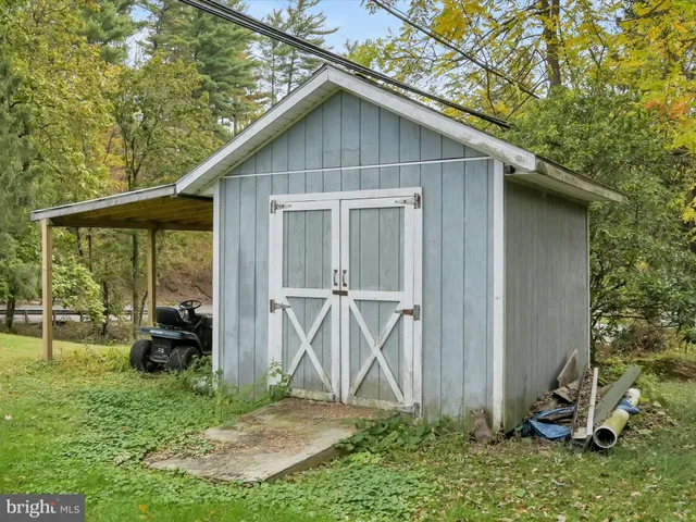 $319,900 | 149 Claremont Avenue, Tamaqua, PA 18252