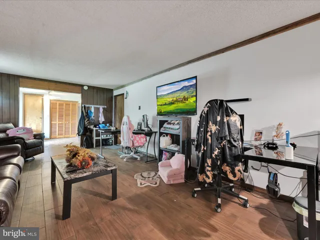 $319,900 | 149 Claremont Avenue, Tamaqua, PA 18252