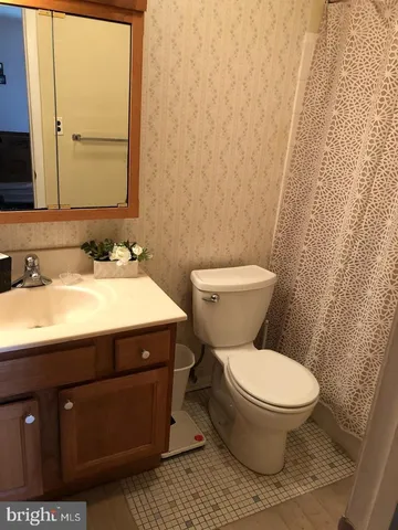 $2,400 | 425 Gatewood Court, Glen Burnie, MD 21061