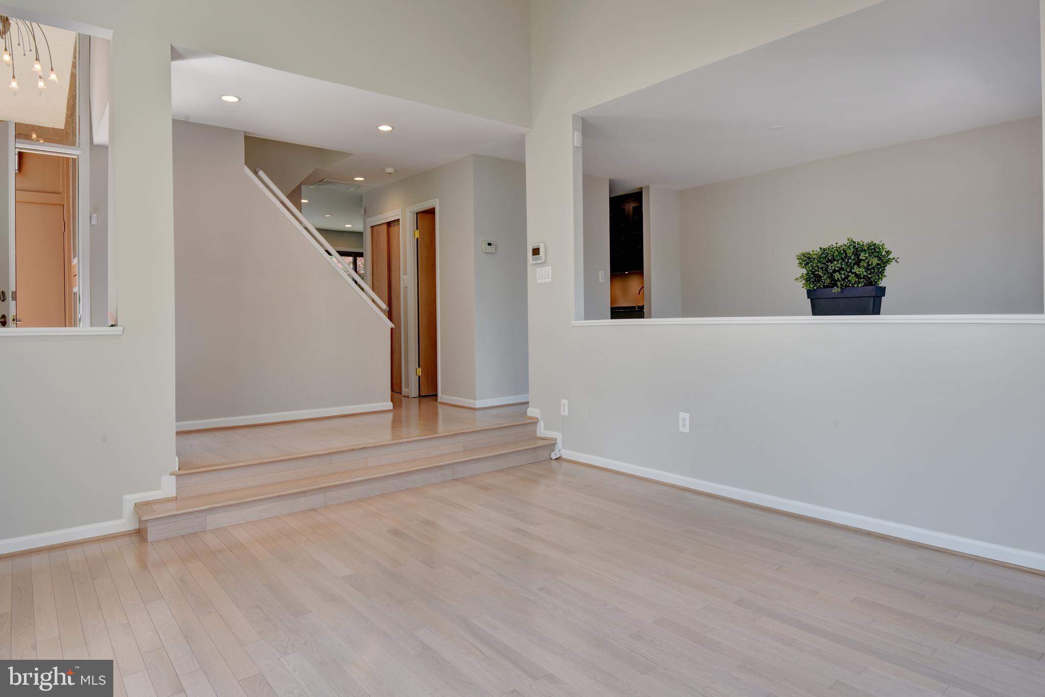 2000 Lakewinds Drive Reston, VA 20191 - Photo 8 of 74