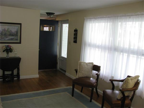 21 Audley Road Springfield, MA 01118 - Photo 5 of 25