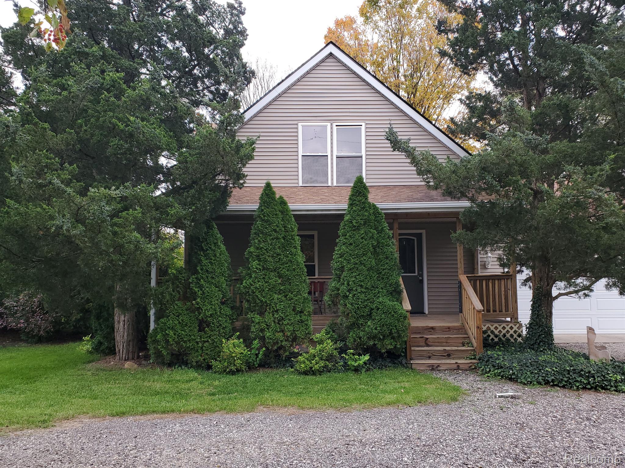 15681 McCaslin Lake Road Linden, MI 48451 - Photo 1 of 25 Gallery Image 1