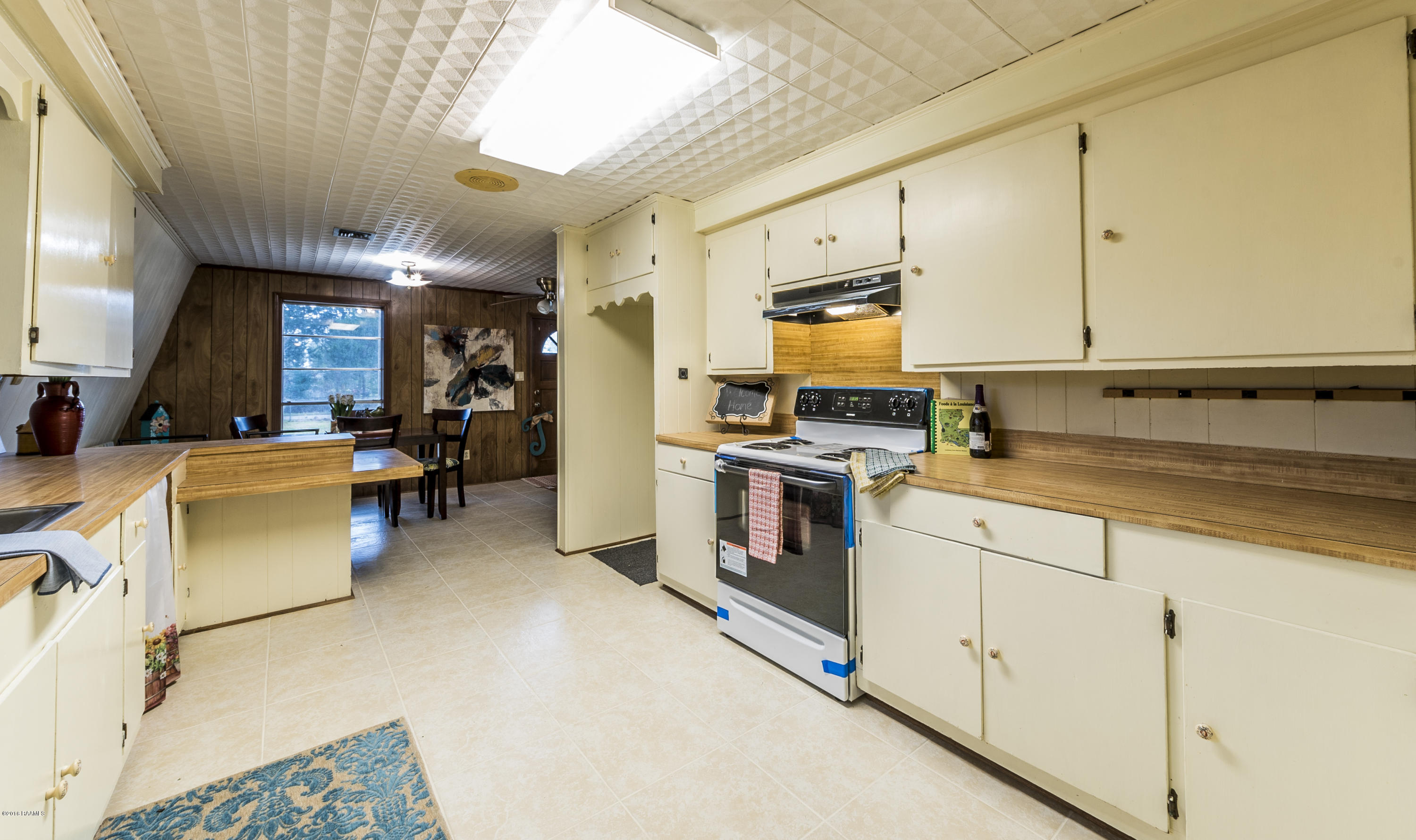 1199 Miller Road Opelousas, LA 70570 - Photo 5 of 47 Kitchen 4