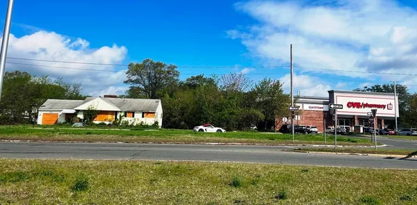 $325,000 | 523 James Street, Chicopee, MA 01020