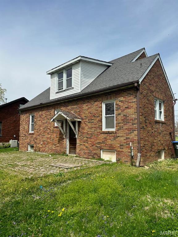 713 South Rapp Avenue Columbia, IL 62236 - Photo 2 of 17 Gallery Image 2