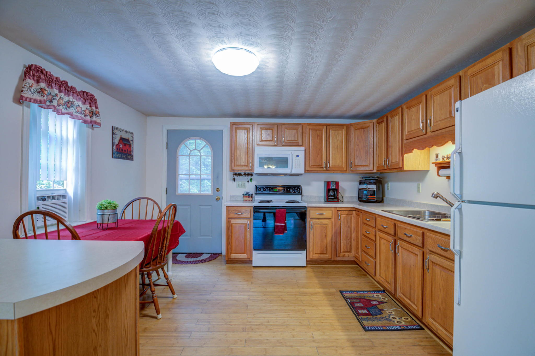 199 Old Portland Road North Waterboro, ME 04061 - Photo 3 of 25 Kitchen & Island