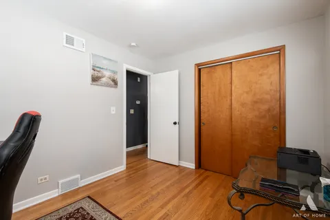 $399,900 | 6N362 Andrene Lane, Itasca, IL 60143