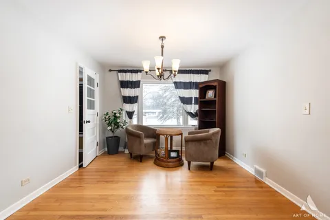 $399,900 | 6N362 Andrene Lane, Itasca, IL 60143