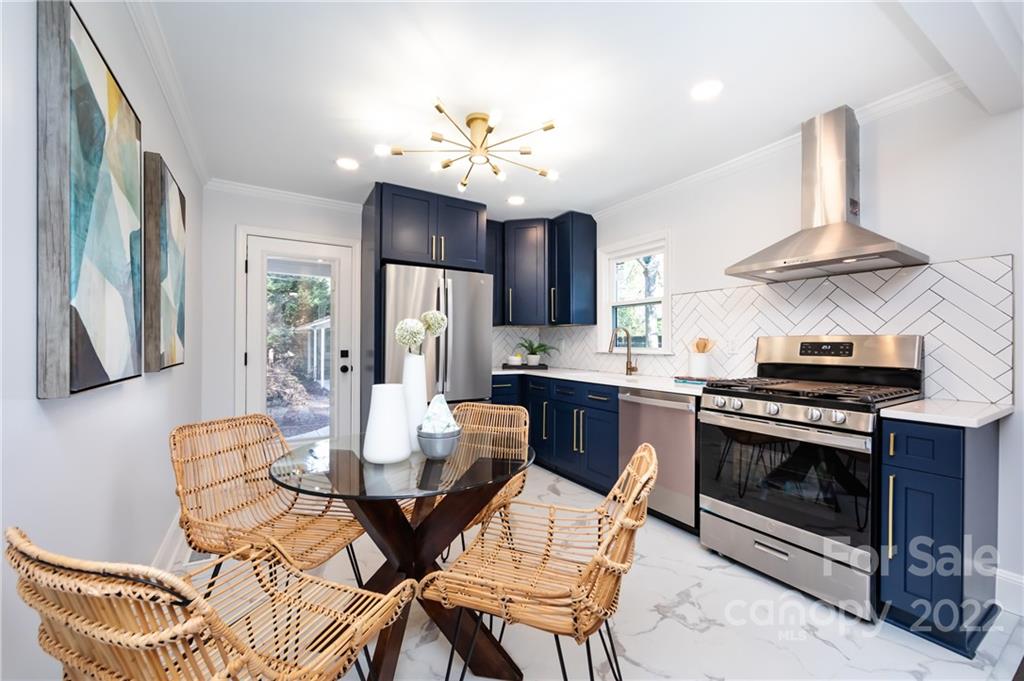 2917 Enfield Road Charlotte, NC 28205 - Photo 1 of 27 Gallery Image 1