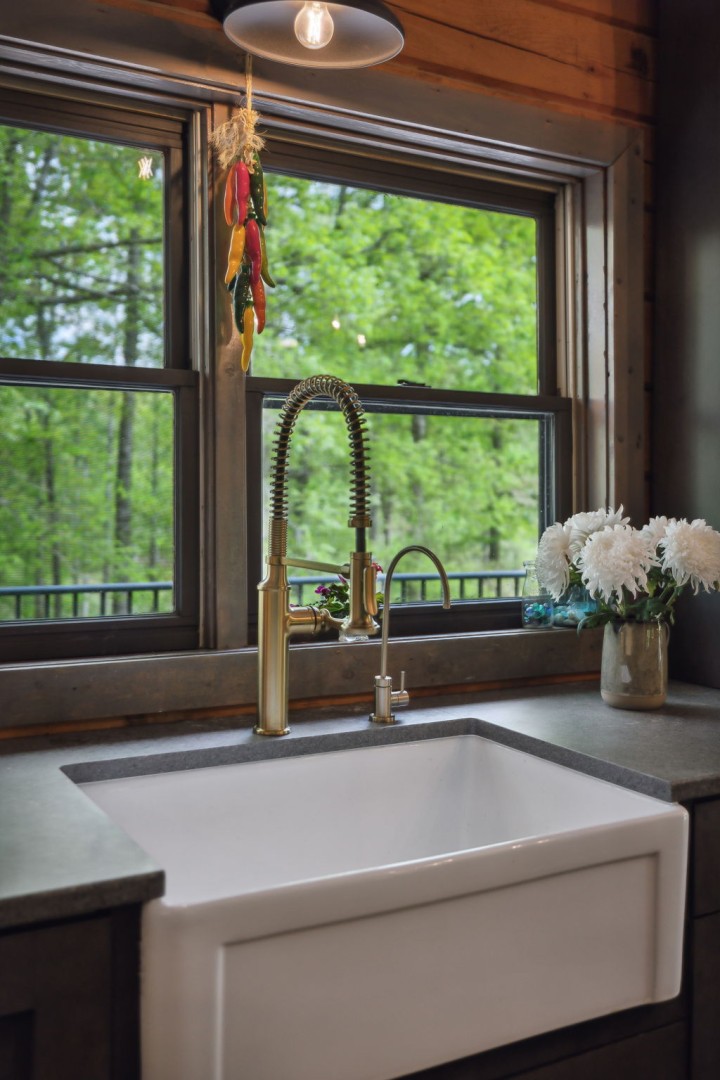 5617 A Pinewood Road Franklin, TN 37064 - Photo 16 of 67 a view of bathroom with a large window