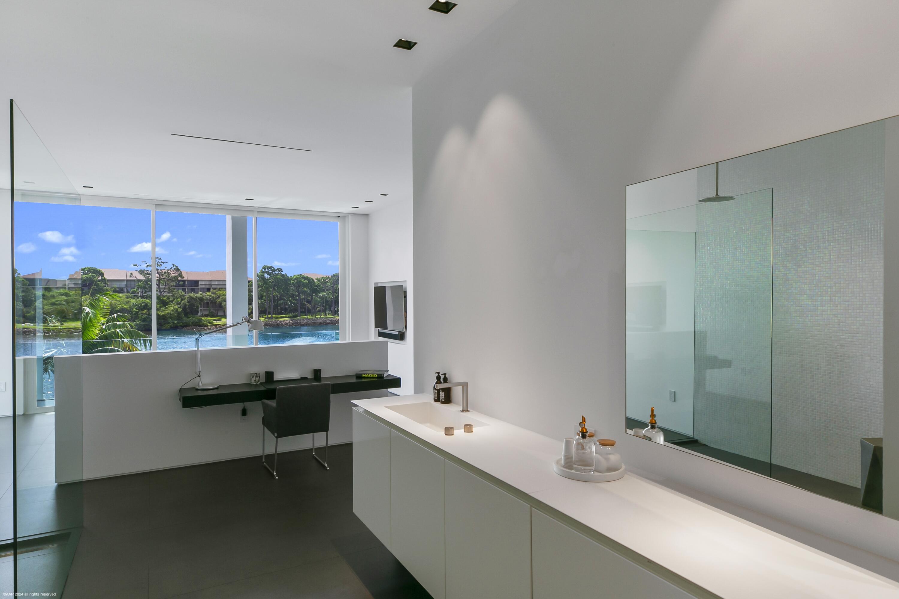 14844 Palmwood Road Palm Beach Gardens, FL 33410 - Photo 36 of 77 14844 Palmwood Rd 075