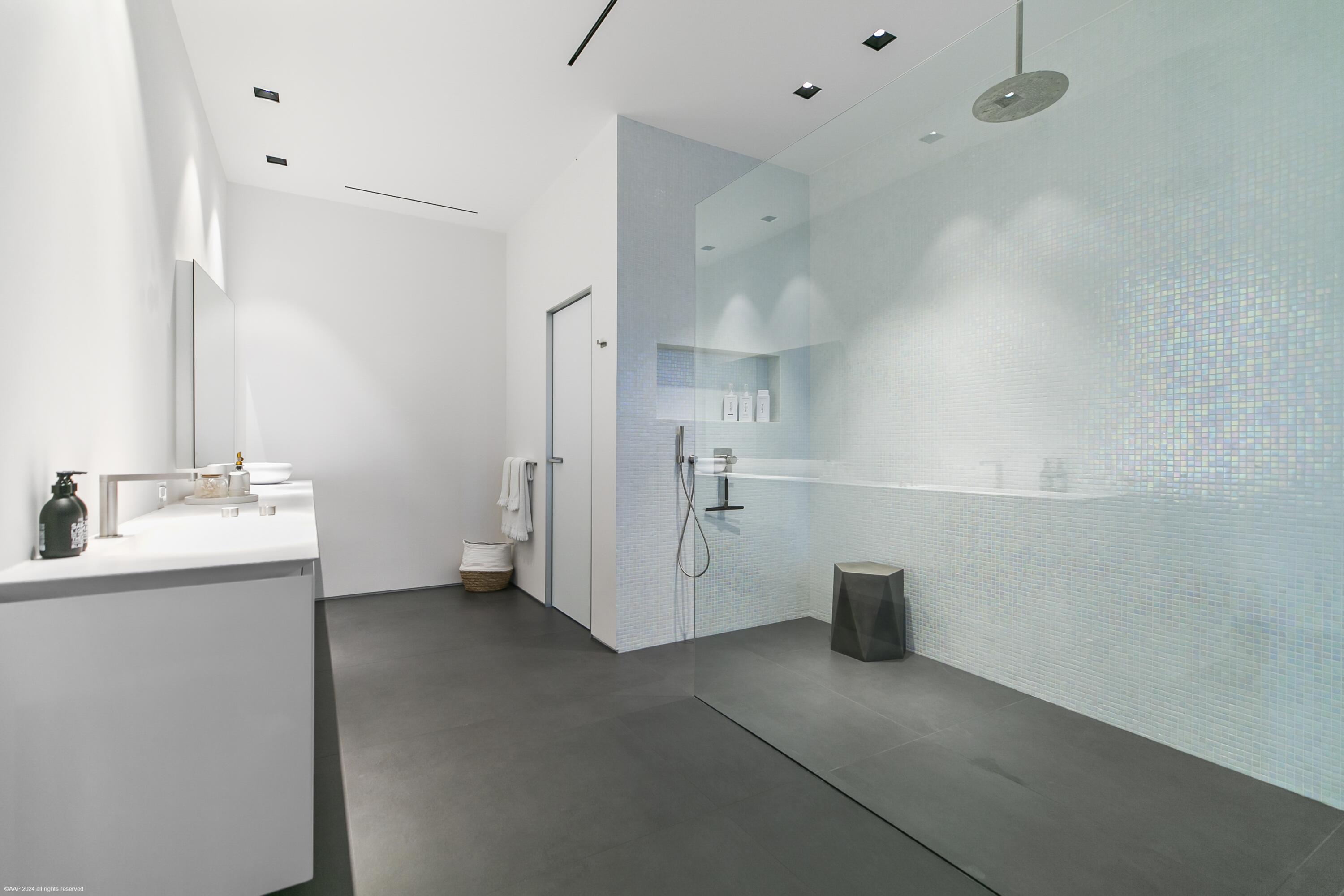 14844 Palmwood Road Palm Beach Gardens, FL 33410 - Photo 37 of 77 14844 Palmwood Rd 082