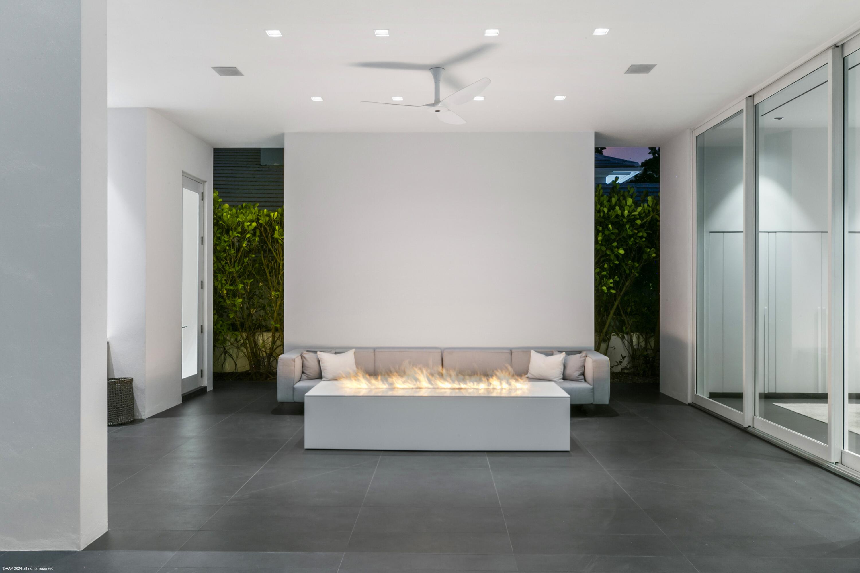 14844 Palmwood Road Palm Beach Gardens, FL 33410 - Photo 54 of 77 14844 Palmwood Rd 097d