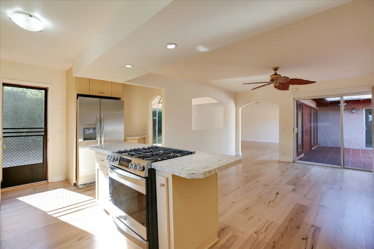 3731 Foothill Road Santa Barbara, CA 93105 - Photo 11 of 30 32-032