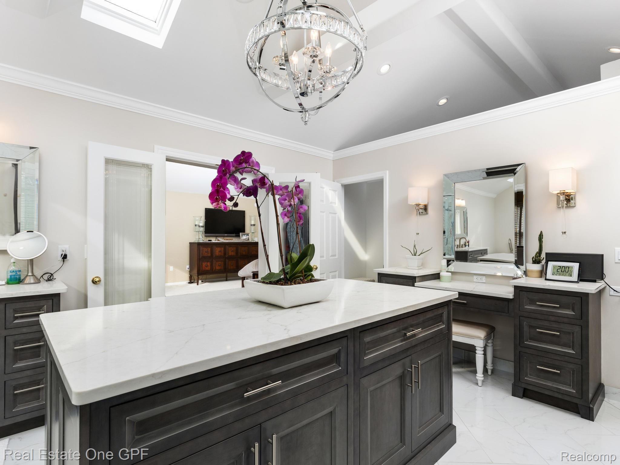 371 Lincoln Road Grosse Pointe, MI 48230 - Photo 29 of 55 371 Lincoln Rd Grosse Pointe-009-005-371 Lincoln Road Grosse-MLS_Size.jpg
