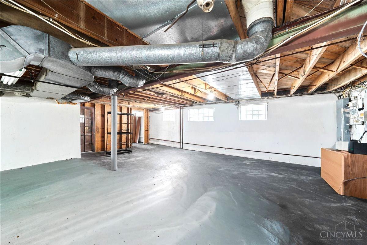 6708 Cheviot Road Cincinnati, OH 45247 - Photo 21 of 25 Gallery Image 21