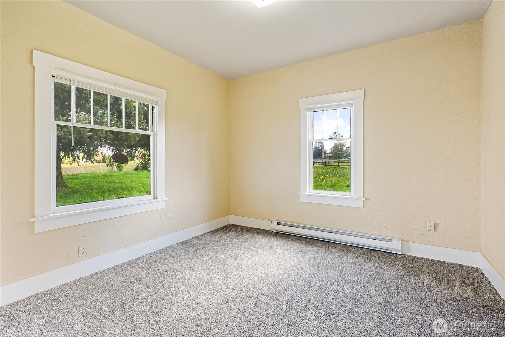 399 East Smith Road Bellingham, WA 98226 - Photo 14 of 40