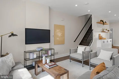 $474,900 | 1214 South 21st Street, Philadelphia, PA 19146