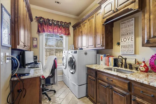 $834,998 | 118 Carmel Place, Mabank, TX 75156