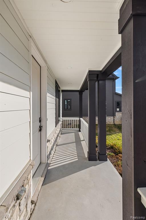 826 Harding Avenue Rochester, MI 48307 - Photo 8 of 63